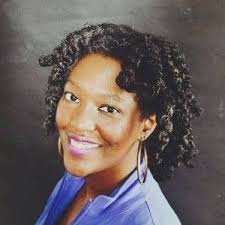 Shari Diaz's Instagram, Twitter & Facebook