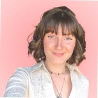 Cher réseau, J'ai le plaisir de vous annoncer que je viens d'être embauchée  en tant que juriste au centre de rétention administrative (CRA) de  Lille-Lesquin au sein de l'ASSFAM du groupe SOS… |