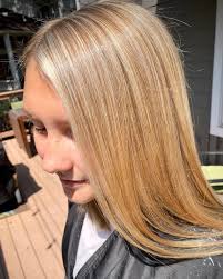 Deneke hair salon, sola salon studios, smg co, scissors rox paper, malani world mercato, costco gasoline, picture show at paradise valley mall, the habit burger grill, costco food court, kay jewelers, oregano's pizza bistro, chompie's restaurant, deli. Vamped Beauty Bar à¤¹ à¤® à¤ª à¤œ Facebook