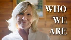 Traci Boyles's Instagram, Twitter & Facebook