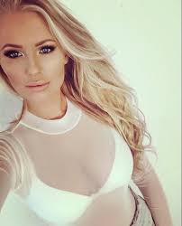 Anna Latham (@anna_latham)