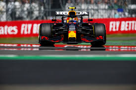 Op zondag werden er twee races gereden, een sprintrace en een hoofdrace. V65i34ng5llbym