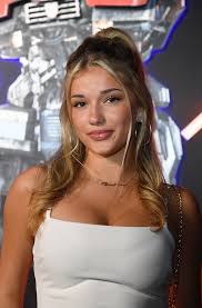 Photos of TikTok sensation Breckie Hill