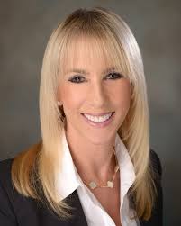 Elyse Gropper Realtor, Luxury at Every Price Point, Daniel Gale SIR