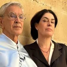 Caetano e Paula Lavigne podem pagar indenização trabalhista milionária