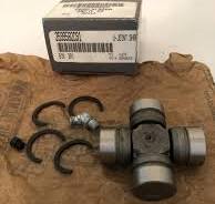 GENUINE INTERNATIONAL U-JOINT KIT PROSTAR 2599582C91 OEM NOS NEW