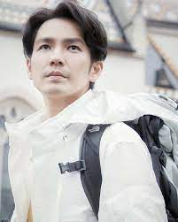 wainterfc v instagram nov 16 let s follow wallace in his new variety show the way yo your heart 浙江卫视漫游记 we miss you an in 2020 variety show miss you we missed