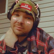 Old-Fashioned Clothespins for Outdoor Clothes Drying