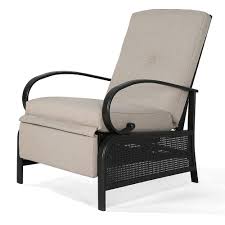 Skargaarden designed a classic simple outdoor hammock chair that beckons to sit back and enjoy. 11 Best Outdoor Lounge Chairs You Can Buy On Amazon