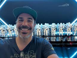 Donovan Friedman (@donovanfriedman) • Instagram photos and videos