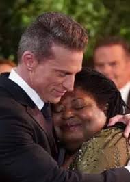 A young Jason playing in a Baywatch wedding 💖💞💞