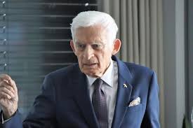 Jerzy Buzek: Samorządność jest zagrożona. To nie jedyny problem