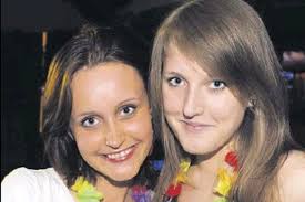 Sand, tans, shades and more at the Beach Party in Silence