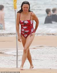 Judge amy coney barrett (university of notre dame). I M A Celebrity S Toni Pearen 48 Sizzles In A Red One Piece Swimsuit Travel Readsector