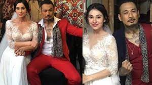Model cantik bernama nora alexandra atau yang biasa dikenal dengan sebutan 'madam vlaminora', lahir di jember 12 november 1994 dan merupakan wanita blasteran keturunan swiss. Dinikai Jerinx Usai Cerai Dari Aliff Alli Model Cantik Ini Ungkap Perasaannya Cuma Berusaha Tegar Tribunnews Com Mobile