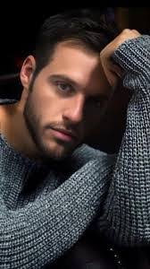 Gary Leo's Instagram, Twitter & Facebook