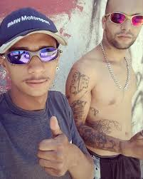 Robert Felipe (@robertfefelipe)