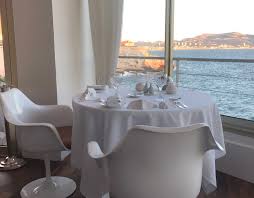 Just ate at le petit nice last week and i can barely remember what we had. Le Petit Nice In Marseille Chef Gerald Passedat Transforms Invisibly The Mediterranean Sea La Muse Blue