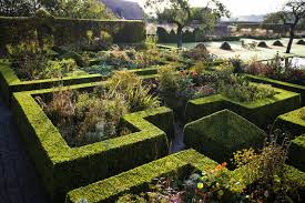 Le Jardin Plume A Modern Impressionist Masterpiece In Normandy Gardenista Beautiful Gardens Garden Visits Jardin