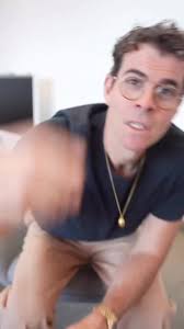 Instagram's new feature: tuning your algorithm with "Dear Algorithm"