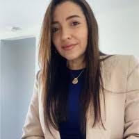 Luz Estella's Instagram, Twitter & Facebook