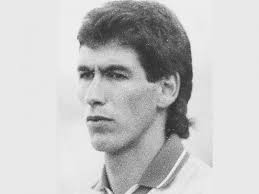 Triste aniversario: se cumplen 25 años del asesinato de Andrés Escobar