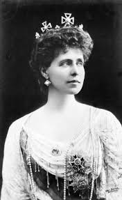 We did not find results for: Regina Maria A Romaniei Regina Soldat Care A Ajuns SÄ Fie MarginalizatÄ De Propriul Fiu