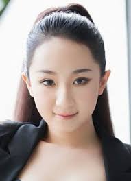 Wang Man Ling (王曼灵)