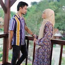 Sinopsis drama ini adalah perkenalan antara izman dan iman (kawan baik). Nikkhazami Com Sinopsis