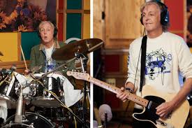 2020 was marked by a global health crisis due to the coronavirus 2020 marked the 50th anniversary of the latest beatles album, let it be, and his first solo album, mccartney. Paul Mccartney News Paul Mccartney Veroffentlicht Mccartney Iii
