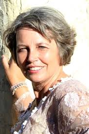 Amazon.com: House of Glass (The Exodus Series Book 2) eBook : Etcheverry,  Austine, Quarles, D. Jean: Kindle Store