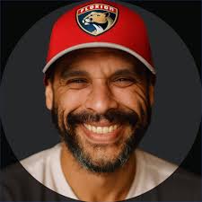 PWInsider confirma que Héctor “Moody Jack” Meléndez se unirá a la WWE bajo  la sombrilla de AAA. Estará trabajando tras bastidores en un rol  prominente. Moody estaba fungiendo como comentarista en español