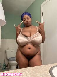 famousstarkmarie  heyitsmekmarie Nude Leaks OnlyFans Photo 48 - Nudogram  v2.0