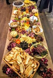 1400 x 1648 jpeg 190 кб. How To Make An Epic Charcuterie Board In 2020 Party Food Platters Charcuterie And Cheese Board Christmas Appetizers