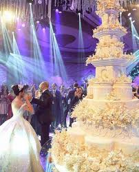 Amazing Wedding Cake Huge Wedding Cakes Extravagant Wedding Big Wedding Cakes