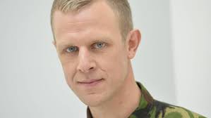 Familjen och Silvana Imam till Siesta