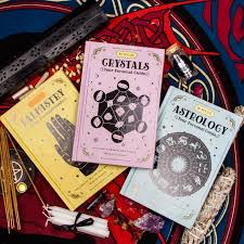 In Focus Astrology Tragic Beautiful Astrology Astrology Chart Occult Books