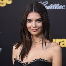 She did well in emily ratajkowski had an abhorrent turn in darkness in the year 2018, featuring natalie dormer; Emily Ratajkowski Aktuelle News Infos Bilder Bunte De