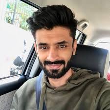 Ashish Chavda (@Aashish_Chavda)