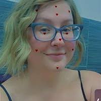 Julie Rieman's Instagram, Twitter & Facebook