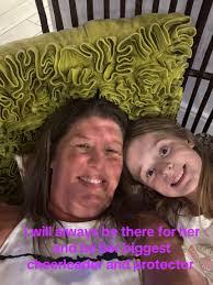 Shannon Parkins's Instagram, Twitter & Facebook