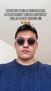 1000 Sqft !!! 💋✨ #greenscreenvideo #fyp #losangeles #beverlyhills #la  #realtor #realestate #hollywood #apartmenttour #housetour #foryou  #foryoupage