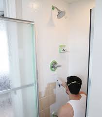 Ppg offers diy painting advice and professional support on a variety of topics. How To Paint A Tile In The Bathroom Or In The Kitchen
