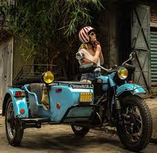 women riders おしゃれまとめの人気アイデア pinterest andrew サイドカー かわいい車 モーターバイク