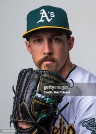 1.684 fotos e imágenes de alta resolución de Daniel Mengden