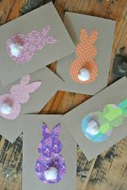Comment Faire Une Carte De Voeux Vous Memes A La Maison Faire Des Cartes De Vœux Carte De Paques Carte De Voeux