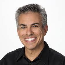 Caroline Colangelo's Instagram, Twitter & Facebook