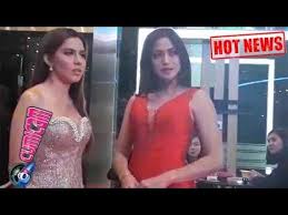 Seseorang akan terlihat lebih gemuk jika. Hot News Belahan Gaun Merah Jedar Bikin Gagal Fokus Cumicam 27 Oktober 2017 Youtube