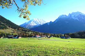 Interessiert an mehr eigentum zur miete? Wohnen Mit Bergblick Immobilienmakler Munchen