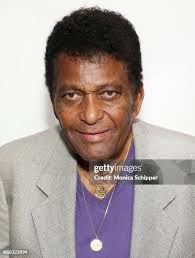 Fashion designer Samuel Snider and actress Sela Ward attend the TV... News  Photo